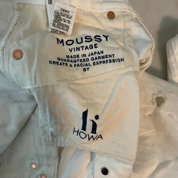 Moussy Vintage Distressed White Denim Jeans Button Fly Size 28 New NWT Raw Hem - Picture 9 of 12